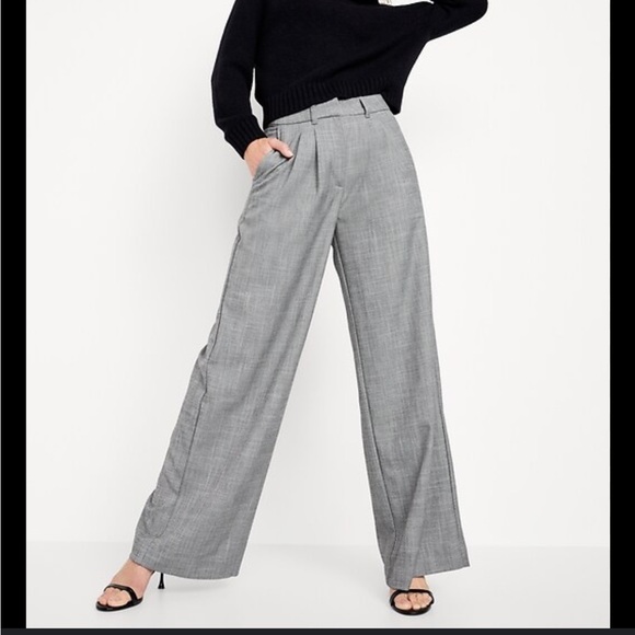 Old Navy Pants - NWT Old Navy Herringbone Grey Brown Pull On Wide Leg Front Pleated Work Trouser